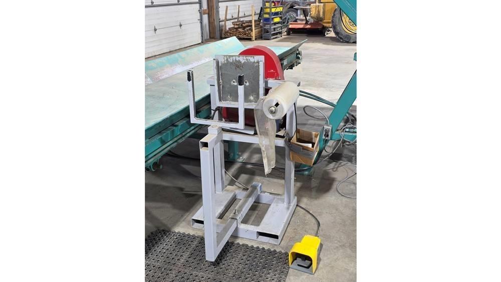  Helle Dump BIn Atkritumu konveijeri