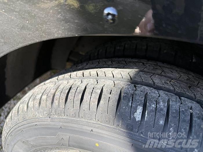 Palfinger P240A Pacēlāji uz automašīnas bāzes