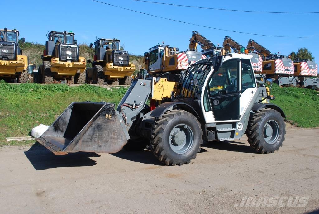 Liebherr T 55-7s Teleskopiskie manipulatori