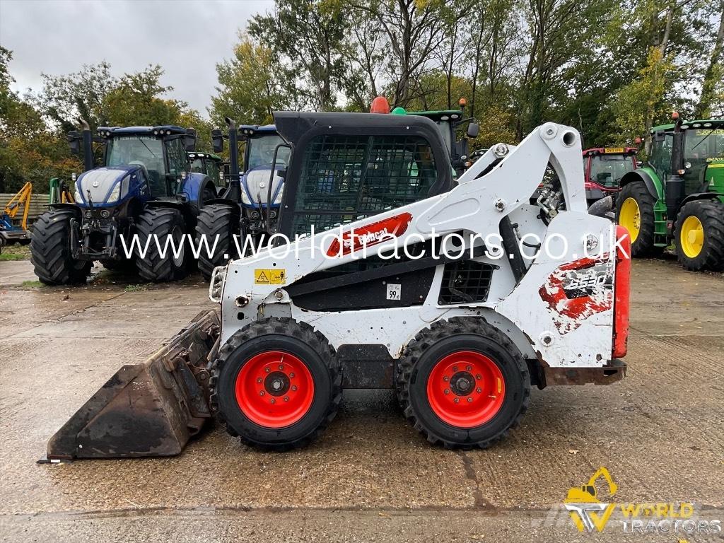 Bobcat S 530 Lietoti riteņu kompaktiekrāvēji
