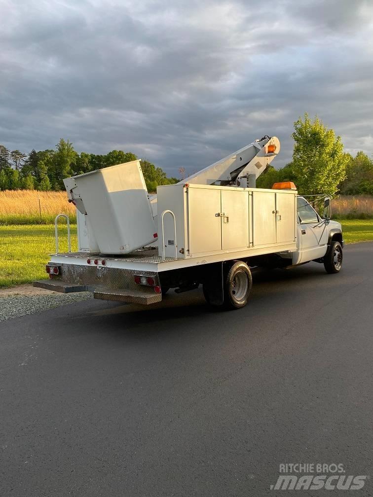 Chevrolet K3500 Vieglais kravas automobilis/izkraušana no sāniem