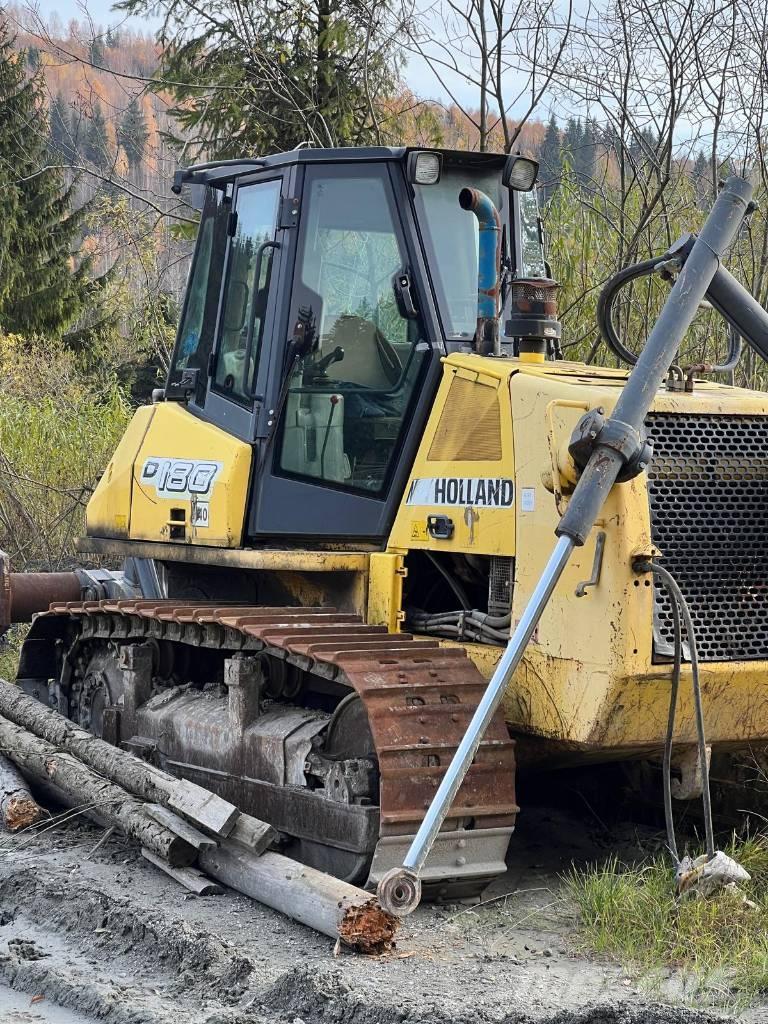 New Holland D 180 Kabīnes un interjers