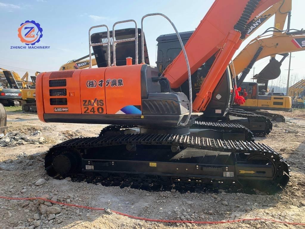 Hitachi ZX 240 Kāpurķēžu ekskavatori