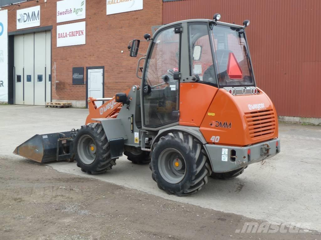 Atlas AR 40 Iekrāvēji uz riteņiem