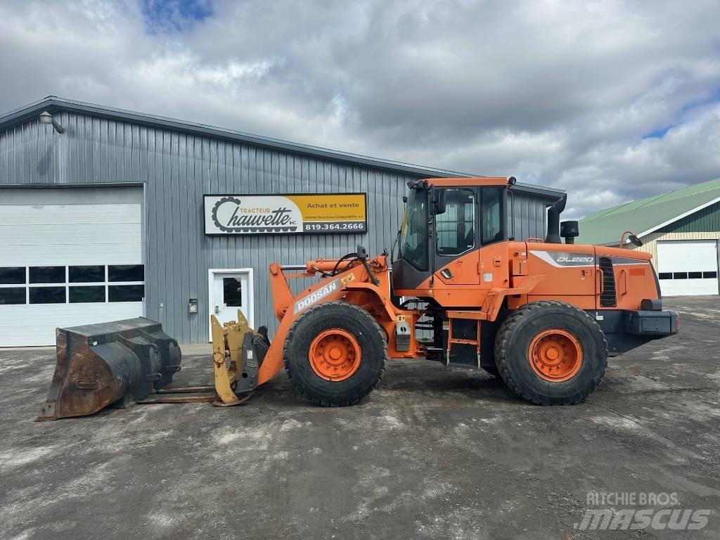 Doosan DL220-5 Iekrāvēji uz riteņiem