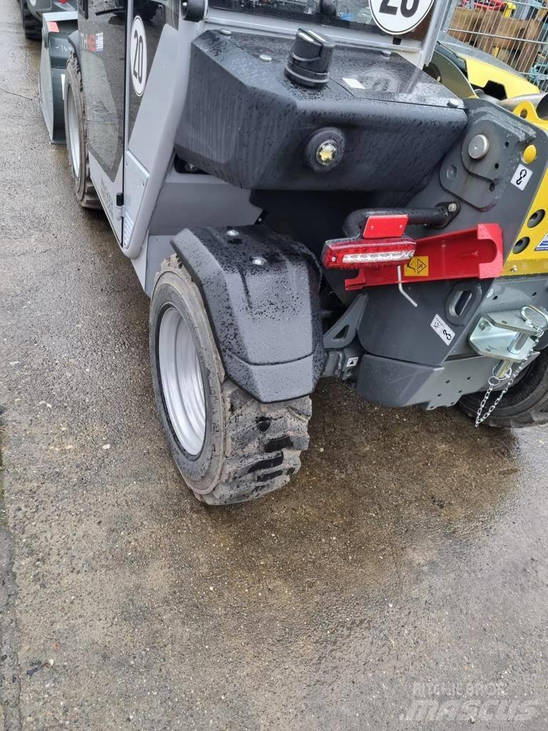 Wacker Neuson TH 412 Teleskopiskie manipulatori