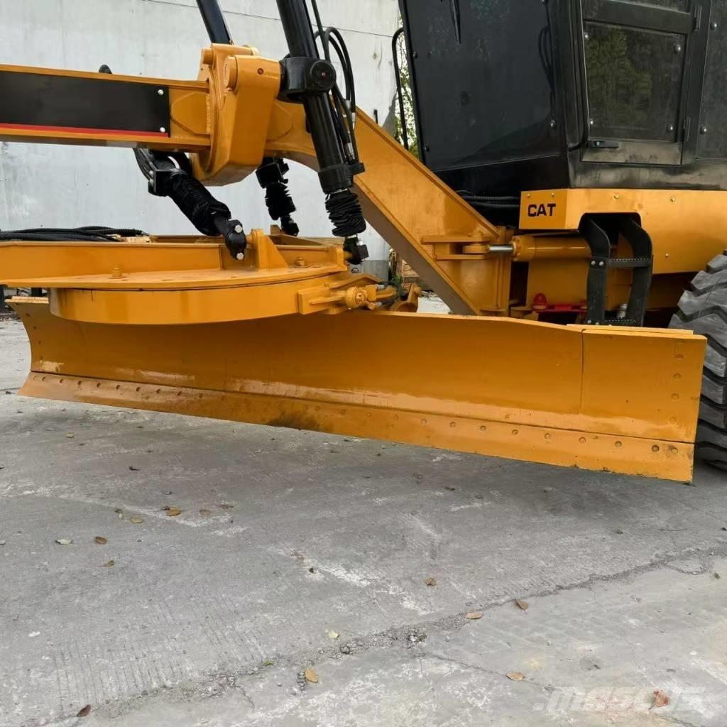 CAT 140G Greideri