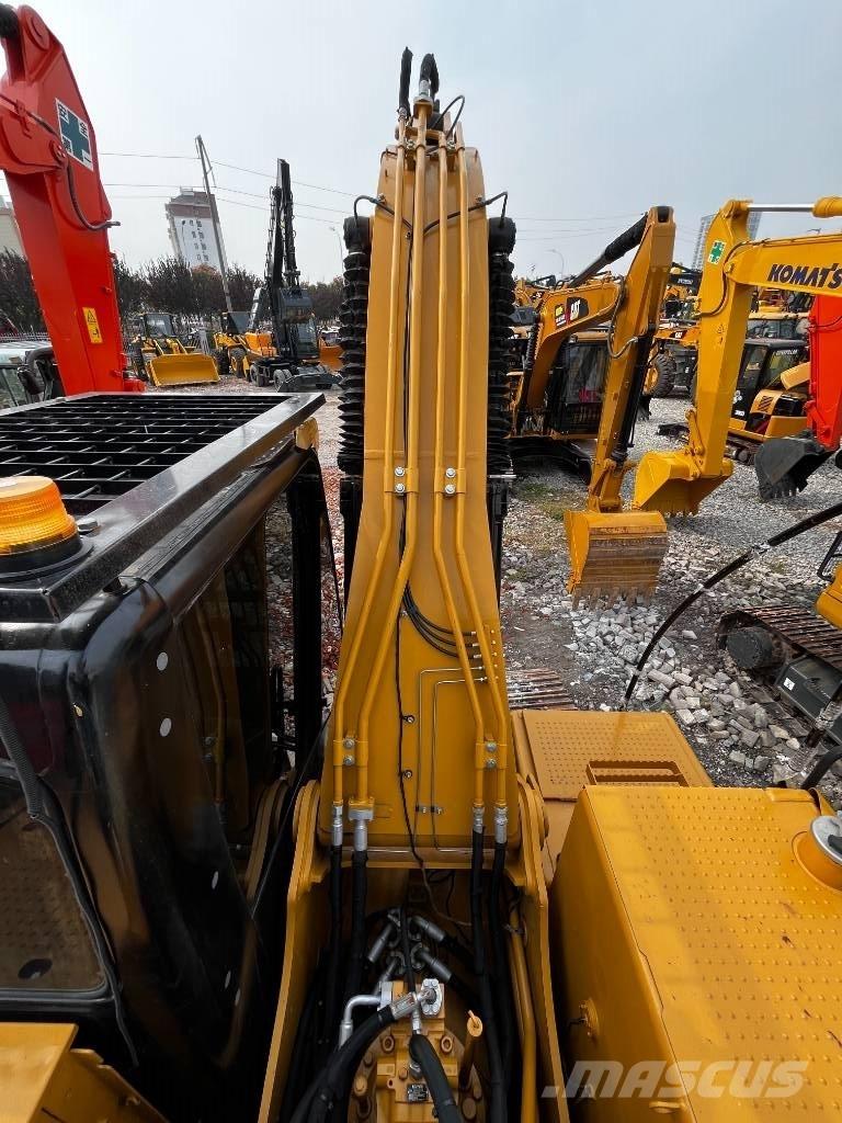 CAT 320 GX Kāpurķēžu ekskavatori