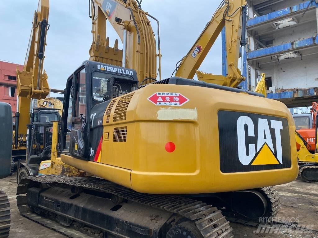 CAT 326 D2L Kāpurķēžu ekskavatori