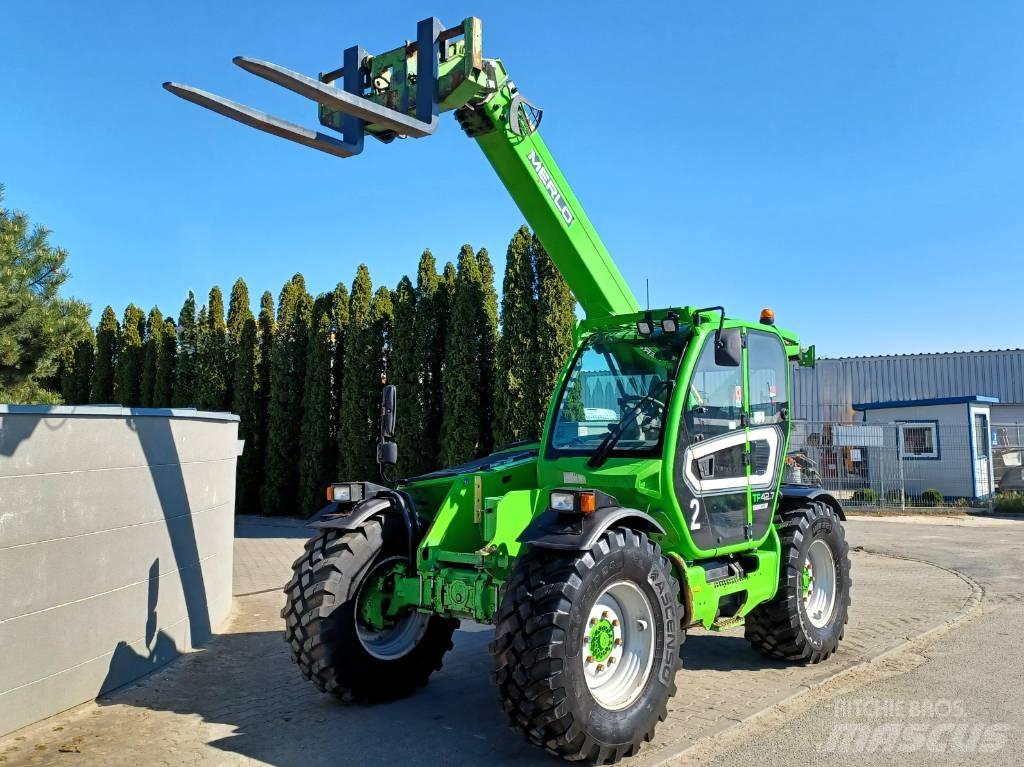 Merlo TF 42.7 Teleskopiskie manipulatori