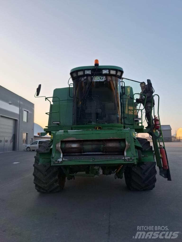 John Deere 9640 WTS Ražas novākšanas kombaini