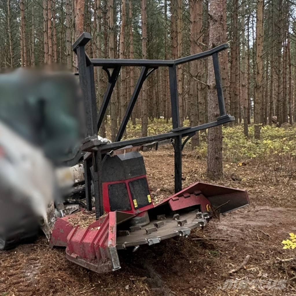 Bobcat T 770 Kāpurķēžu iekrāvēji