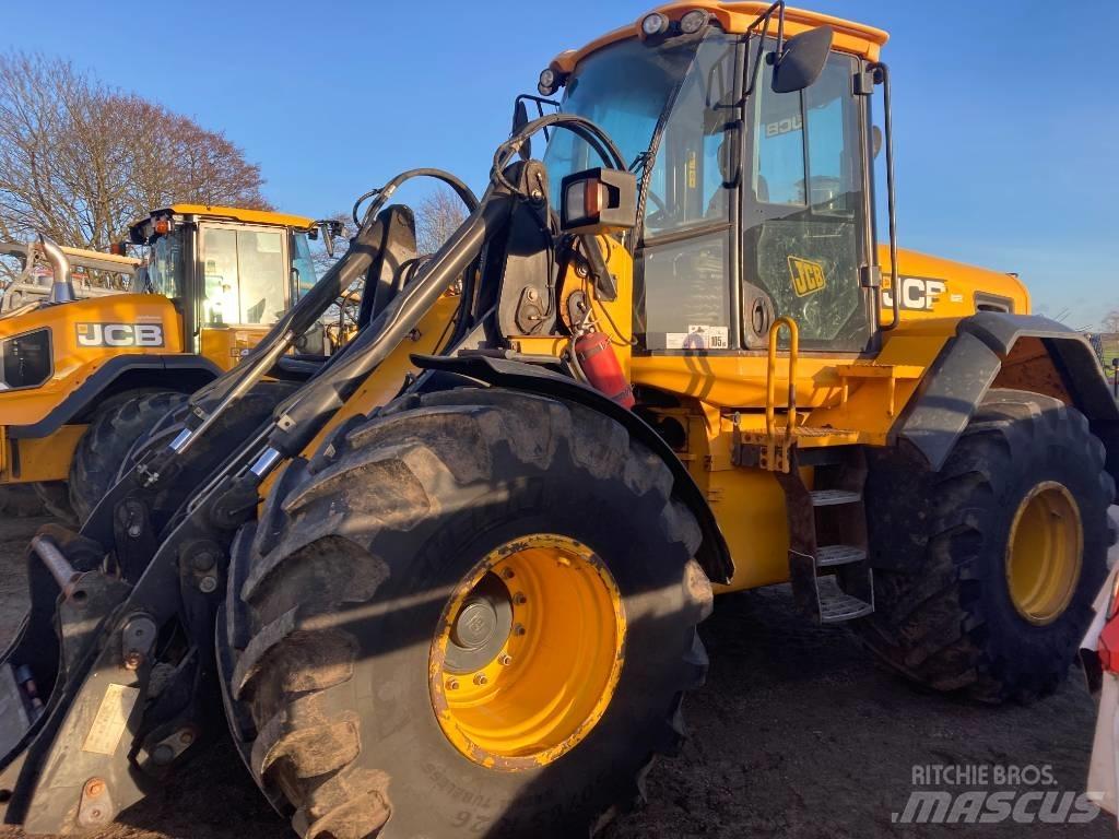 JCB 426E AGRI Iekrāvēji uz riteņiem