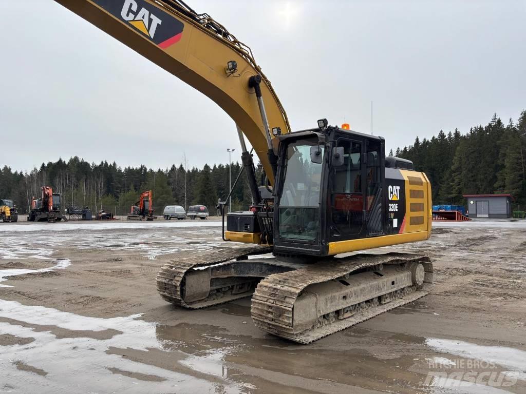 CAT 320EL Kāpurķēžu ekskavatori