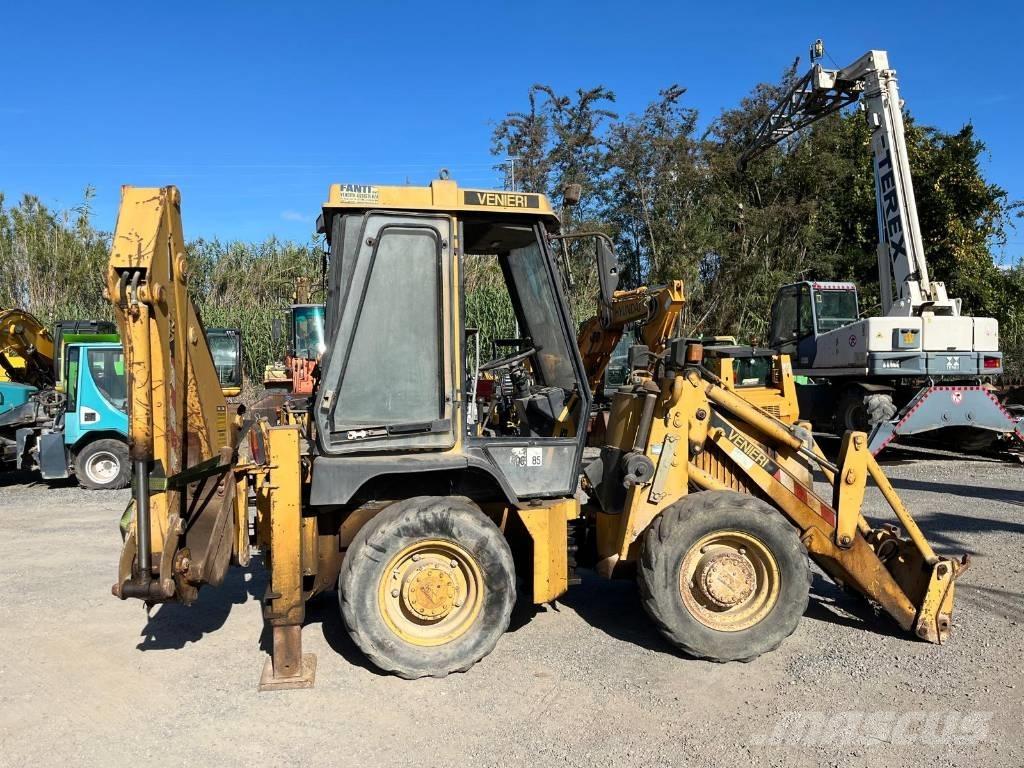 Venieri 2.23 Ekskavatori-iekrāvēji