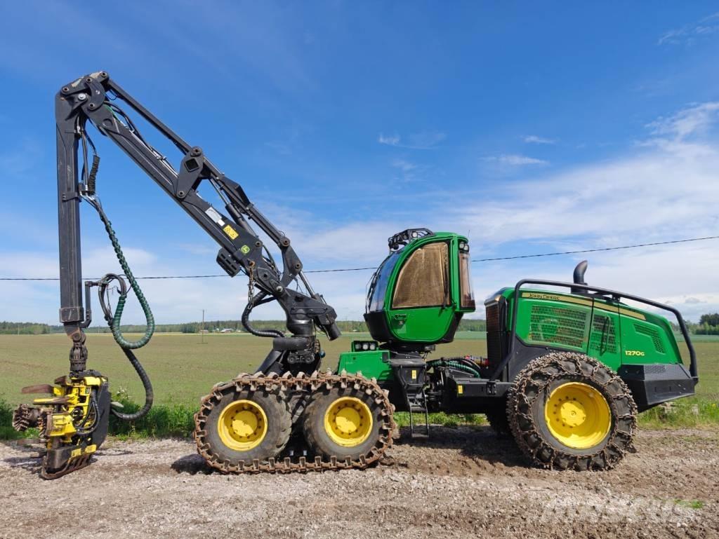 John Deere 1270 G Harvesteri