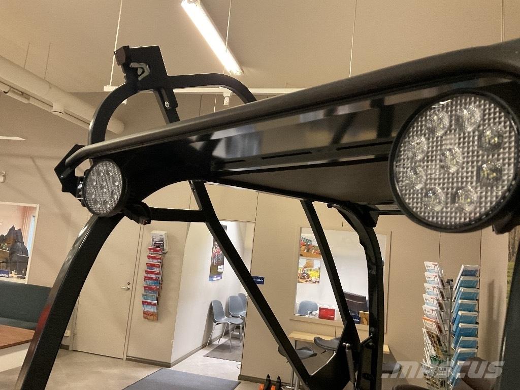 Schäffer 1622 FE Multifunkcionālie iekrāvēji