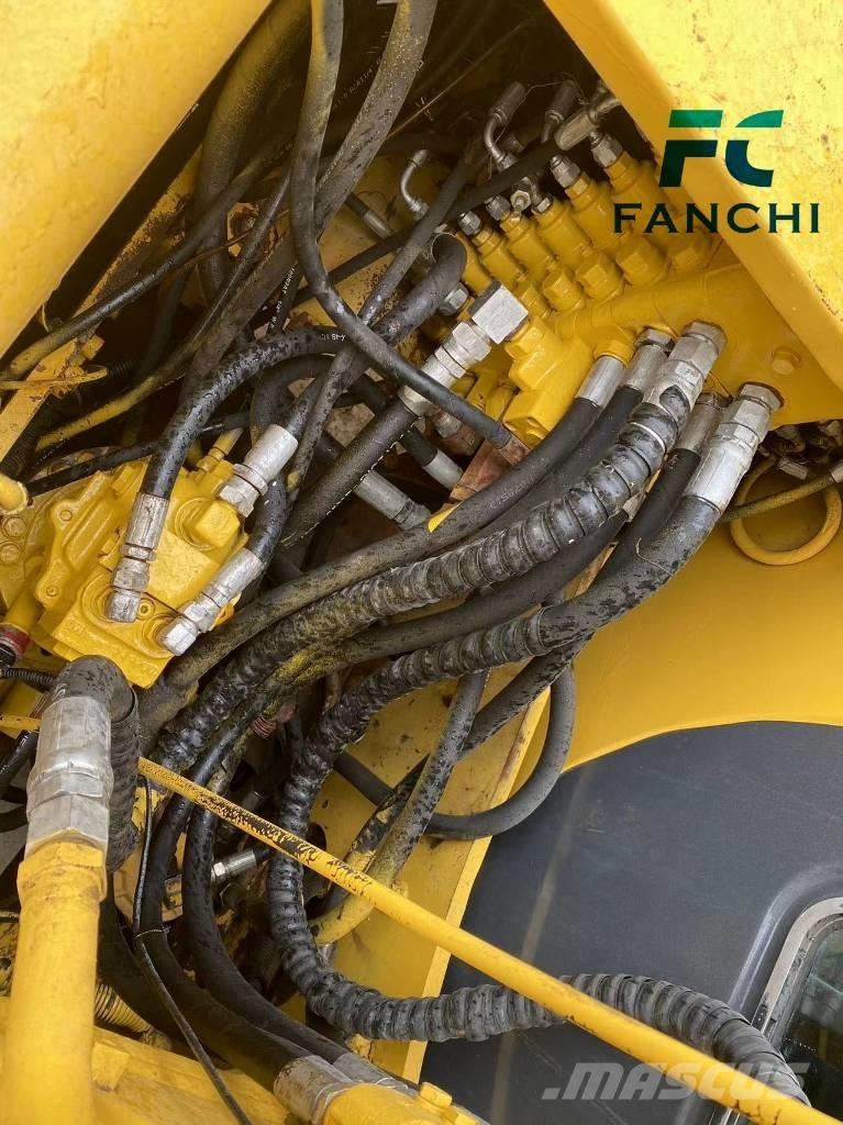 Komatsu PC 120 Kāpurķēžu ekskavatori