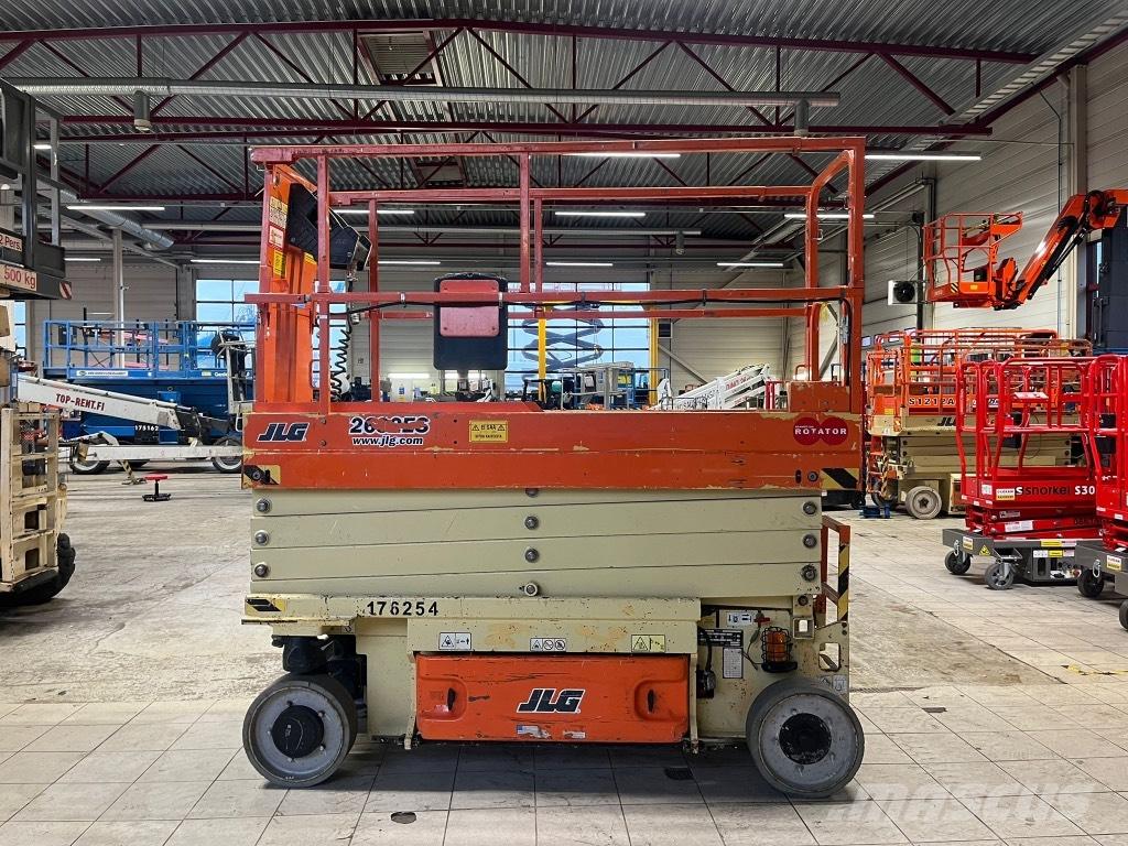 JLG 2630 ES Šķerveida pacēlāji