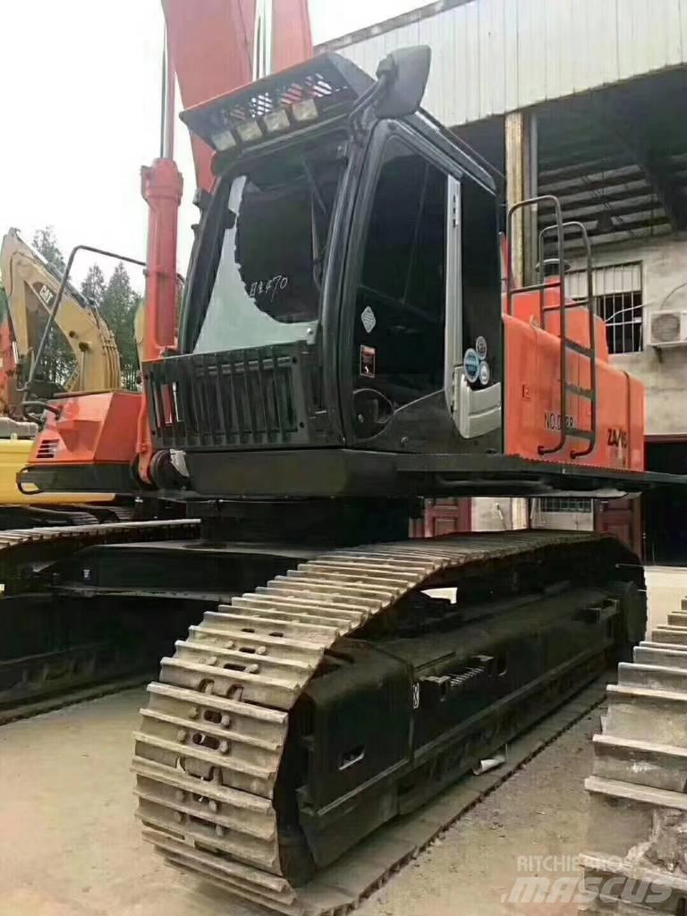 Hitachi ZX 470 Kāpurķēžu ekskavatori