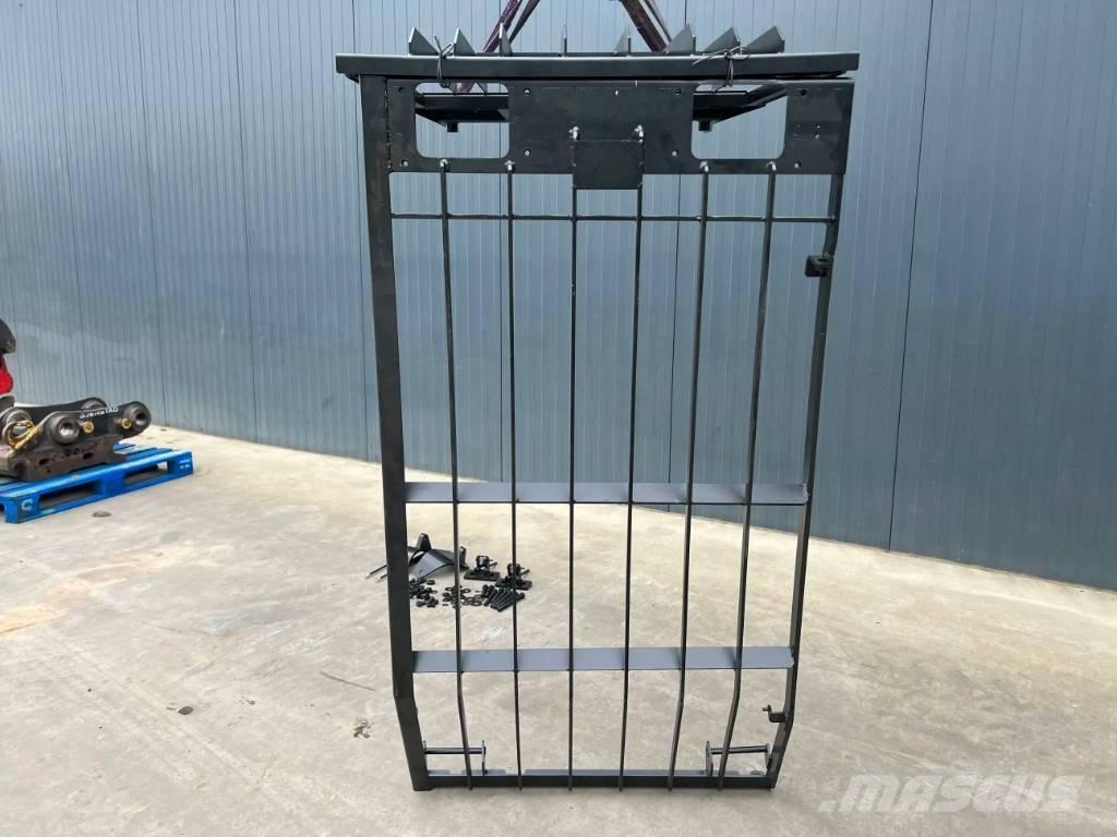 CAT 329D Guard Kabīnes un interjers