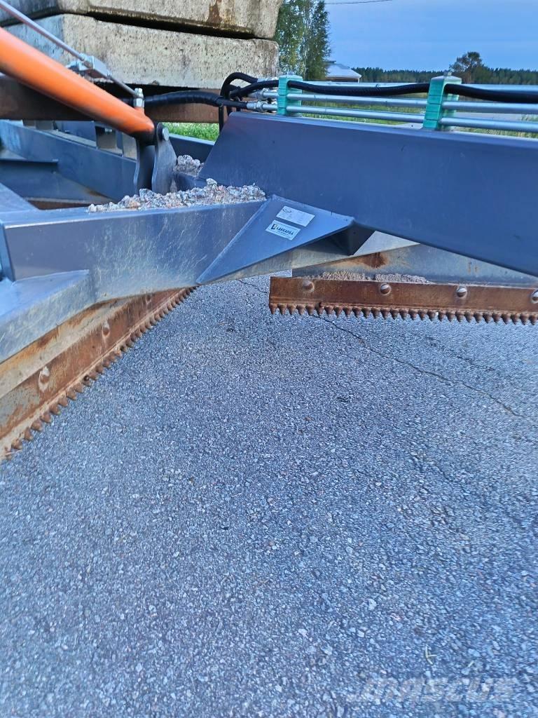  Serco Kerttu TL 2500 Greideri