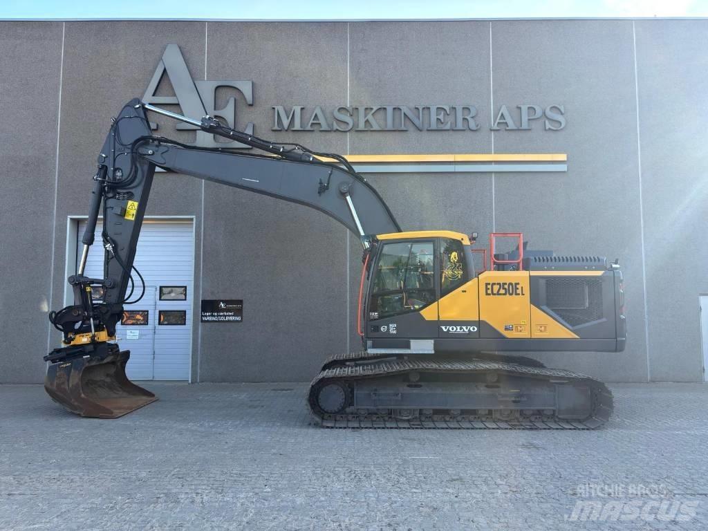 Volvo EC 250 EL Kāpurķēžu ekskavatori