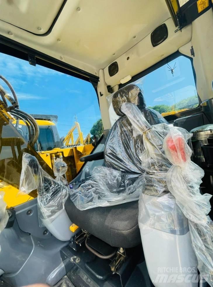 Komatsu PC 138 US Kāpurķēžu ekskavatori