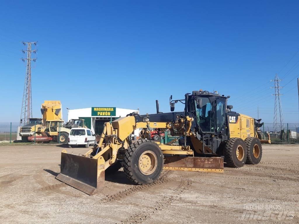 CAT 120 M 2 Greideri