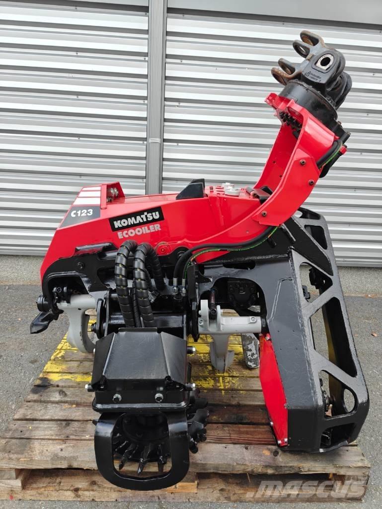Komatsu C 123 Hārvesteru kausi