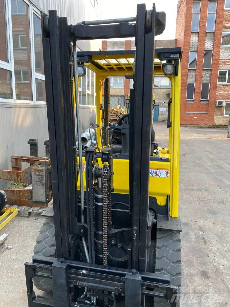 Hyster H2.50FT Tehnika ar dīzeļa dzinēju
