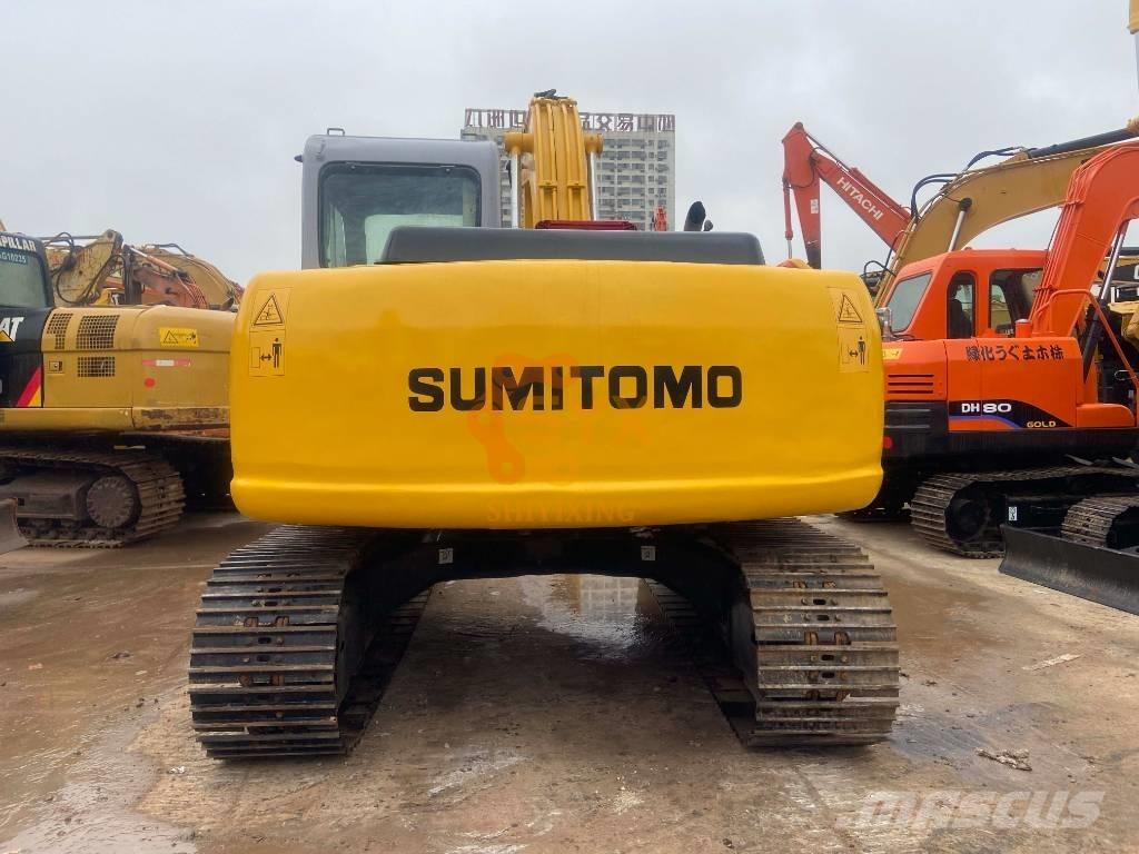 Sumitomo SH120A-3 Kāpurķēžu ekskavatori