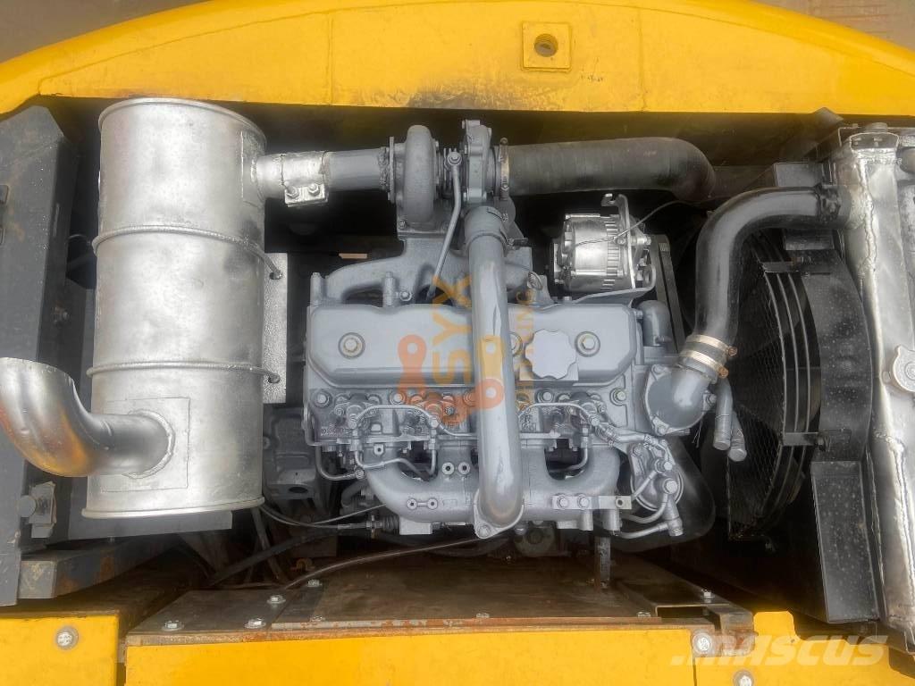 Sumitomo SH120A-3 Kāpurķēžu ekskavatori
