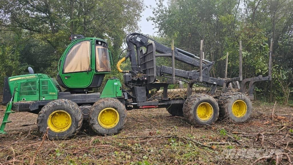 John Deere 1110 E Forvarderi