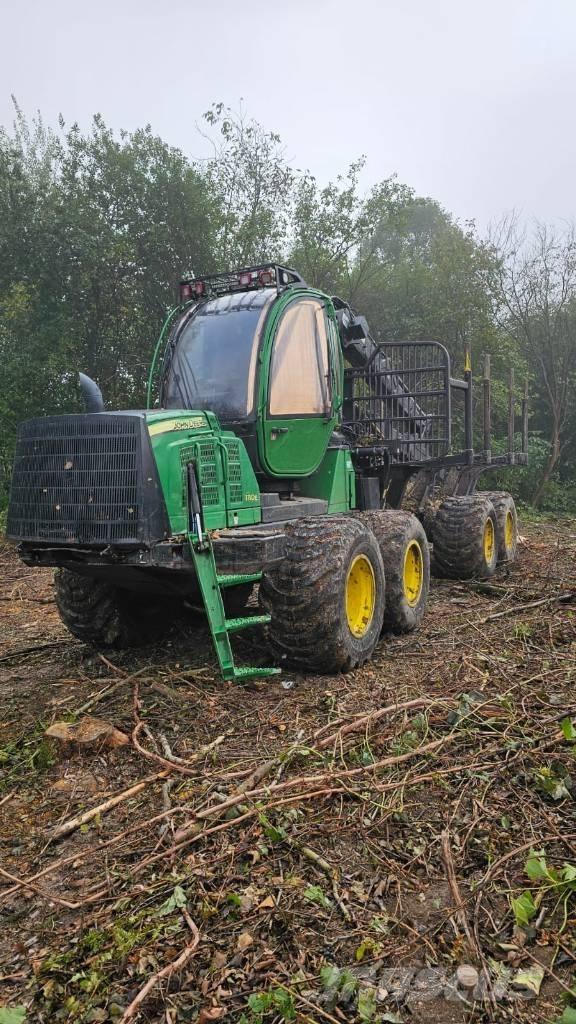 John Deere 1110 E Forvarderi