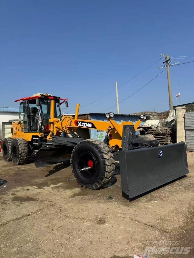 XCMG GR 2153 Greideri