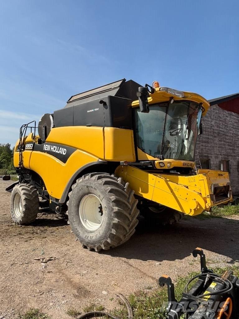 New Holland CX 860 Ražas novākšanas kombaini