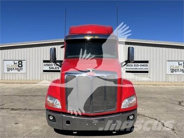Peterbilt 579 Vilcēji