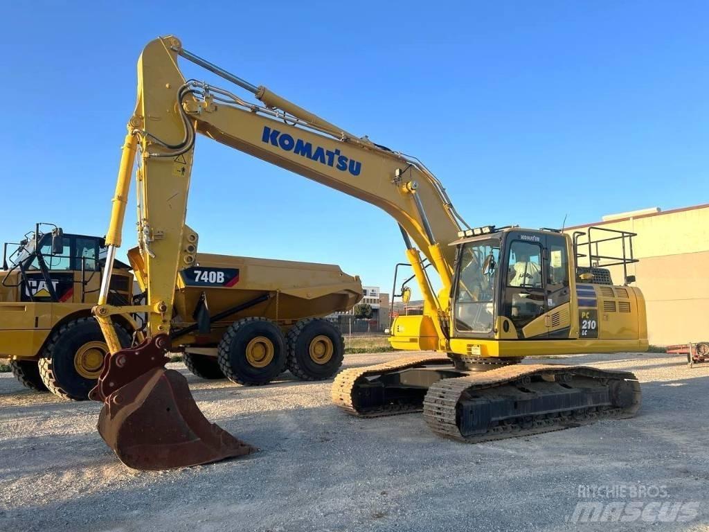 Komatsu PC 210 LC Kāpurķēžu ekskavatori