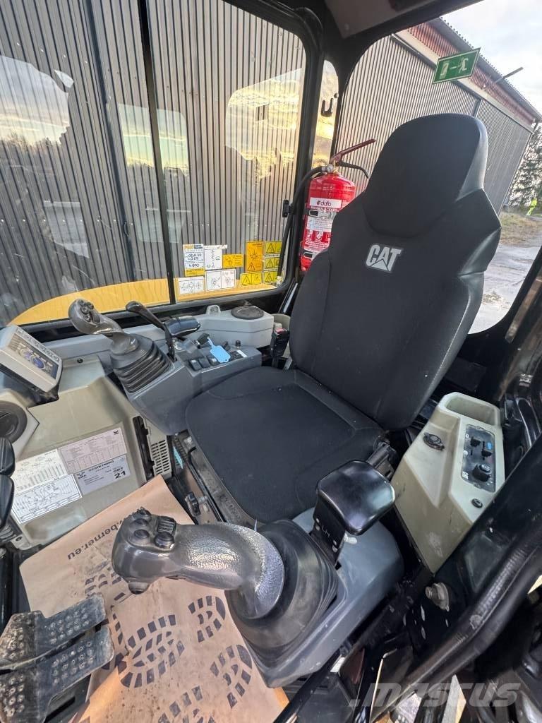 CAT 305.5 E CR Mini ekskavatori < 7 t