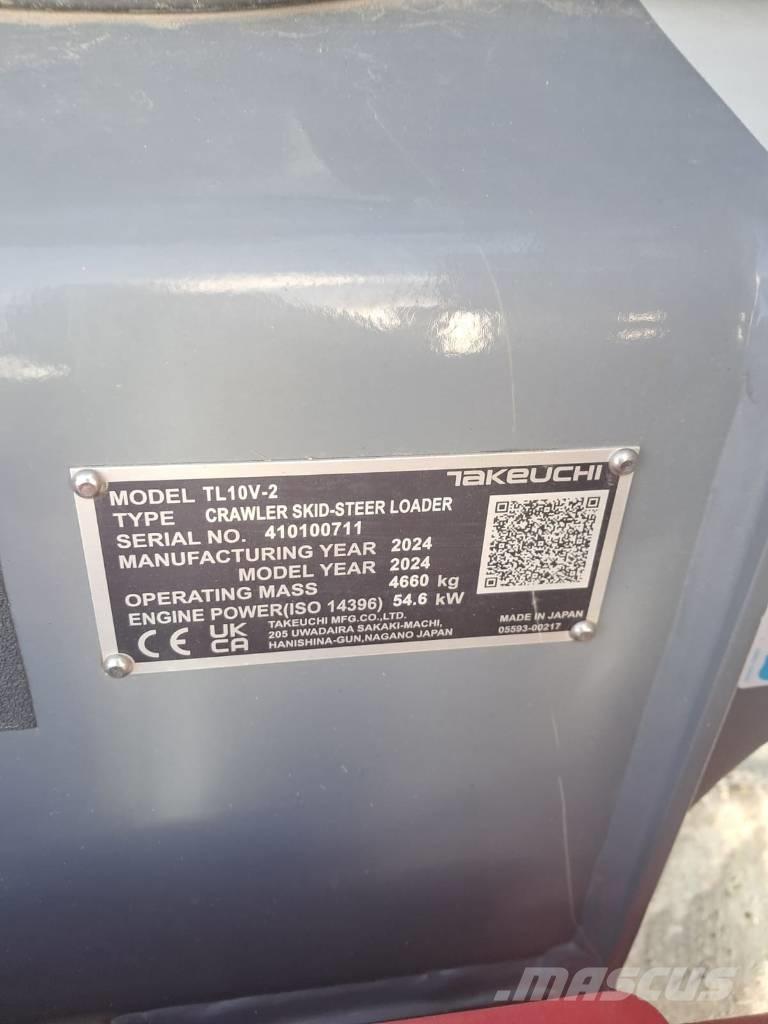 Takeuchi TL10 V2 Kāpurķēžu iekrāvēji