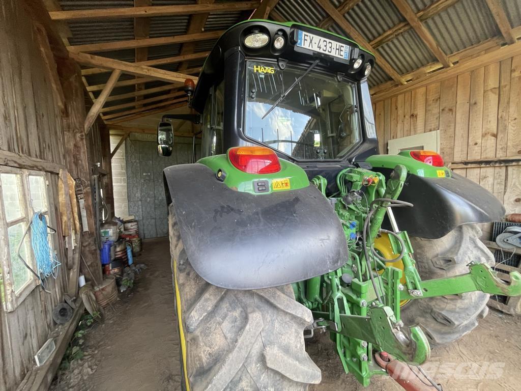 John Deere 6110M Traktori