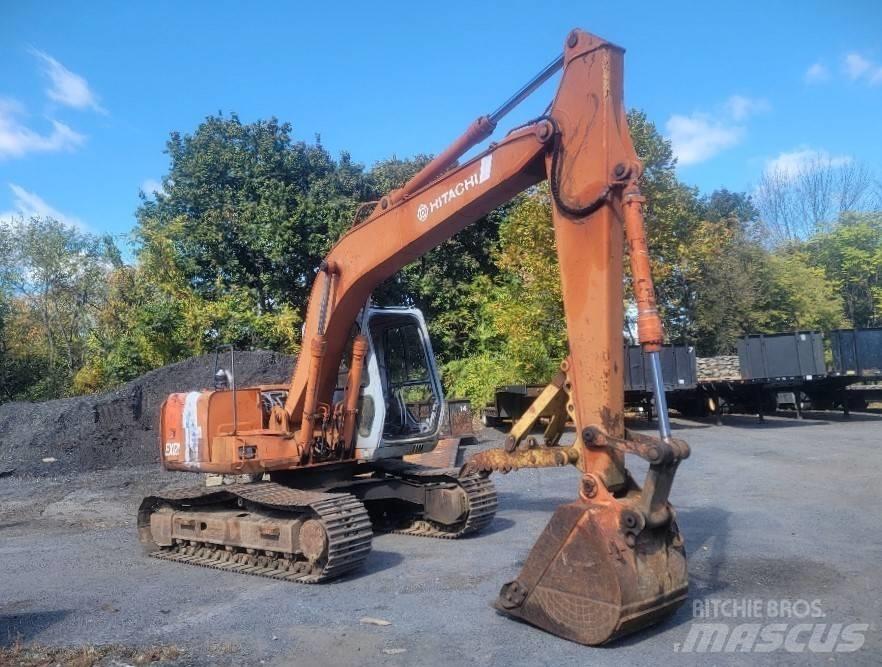 Hitachi EX120-2 Kāpurķēžu ekskavatori