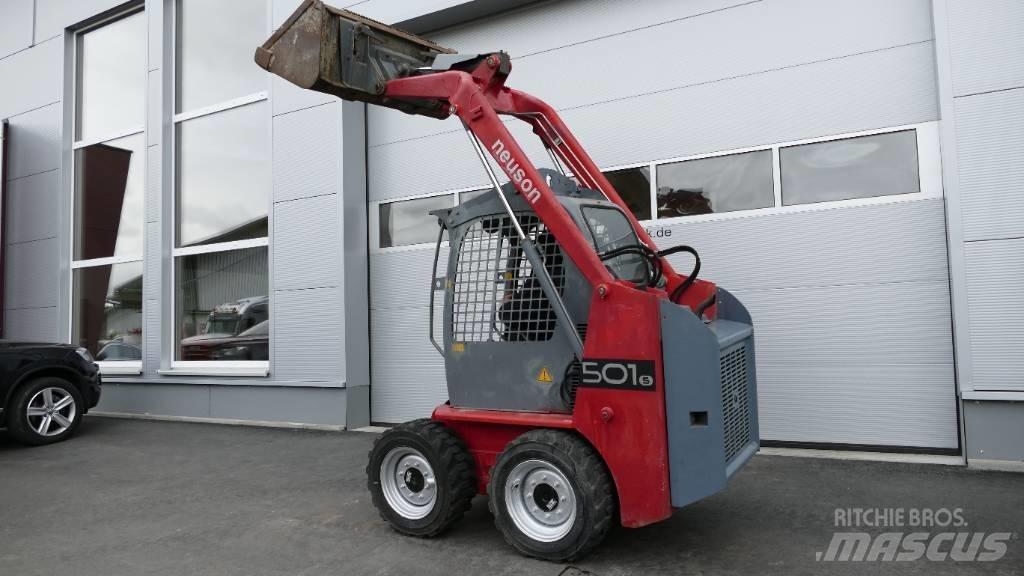 Neuson 501 S Lietoti riteņu kompaktiekrāvēji