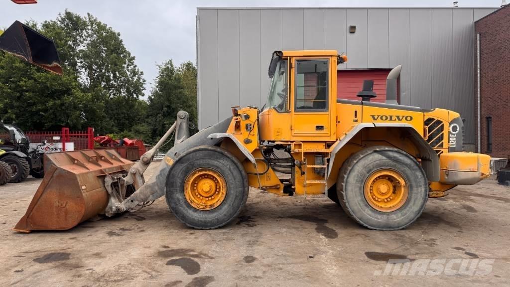 Volvo L 120 E Iekrāvēji uz riteņiem