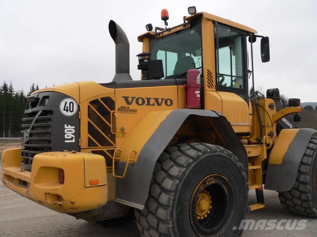 Volvo L 90 F Iekrāvēji uz riteņiem