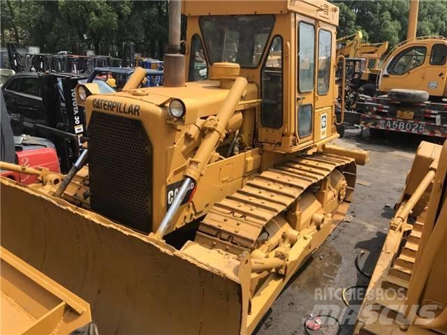CAT D6D Kāpurķēžu buldozeri