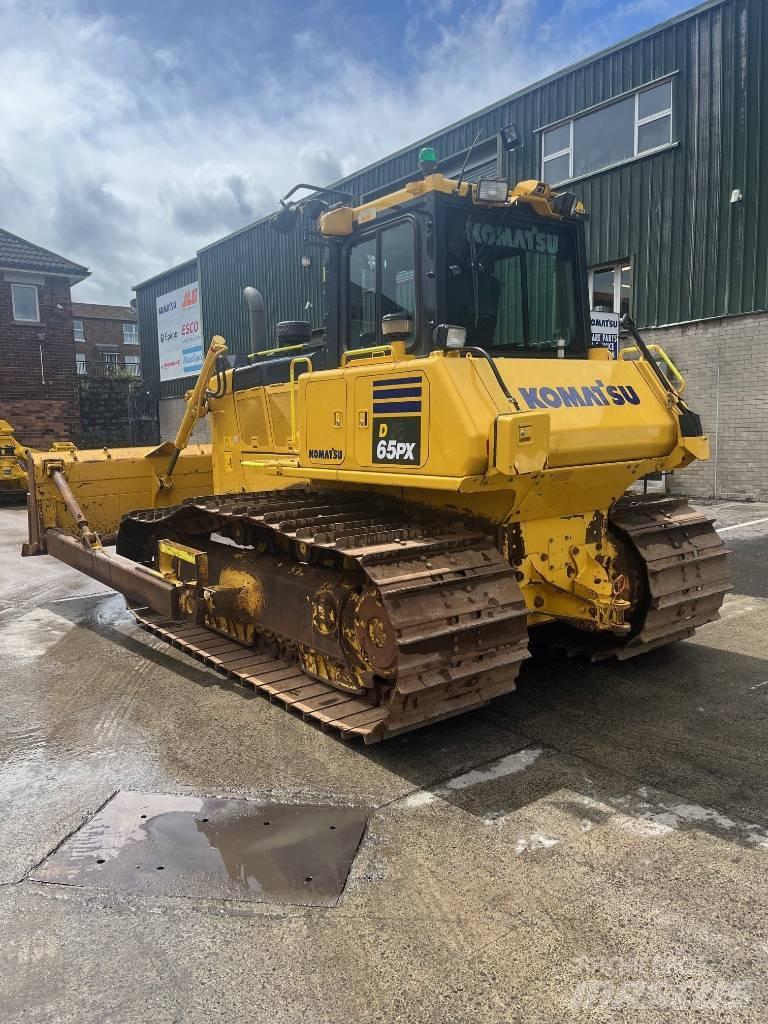Komatsu D65PX-18E0 Kāpurķēžu buldozeri