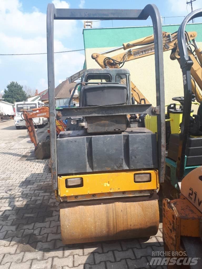 Bomag BW 100 AD-3 Divvalču grunts veltņi