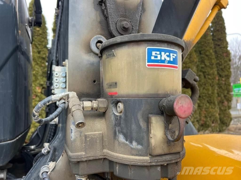 LiuGong 835H Iekrāvēji uz riteņiem